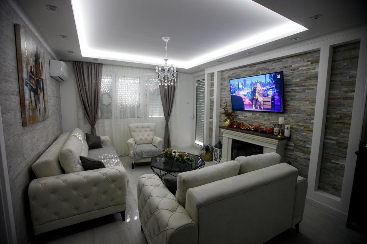 Apartman Mdb Retro 수보티차 외부 사진